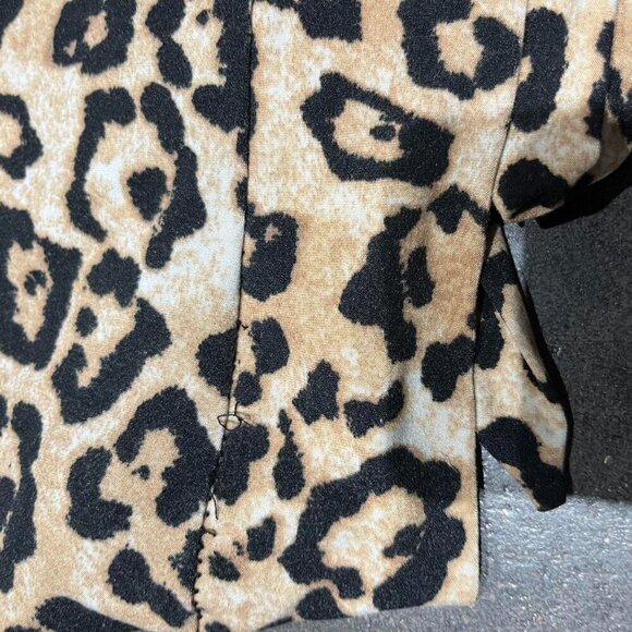 Stretch Leopard Print Wrap Long Sleeve Women's Top - Picture 3 of 4